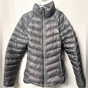 The North face women’s lightweight puffer